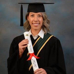 Meet your Posher, Justine